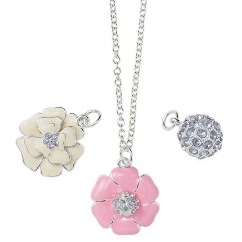 🌸Set of 2 Kids Stella & Dot Necklaces-Kristen Charm & Pink Mariposa Butterfly🦋